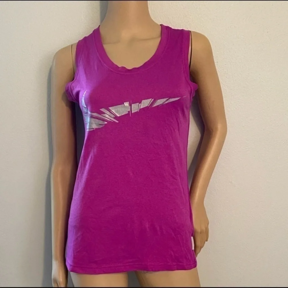 Nike Dri-Fit tank top size S/p hot pink